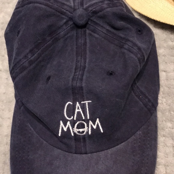 Hat - Picture 4 of 4